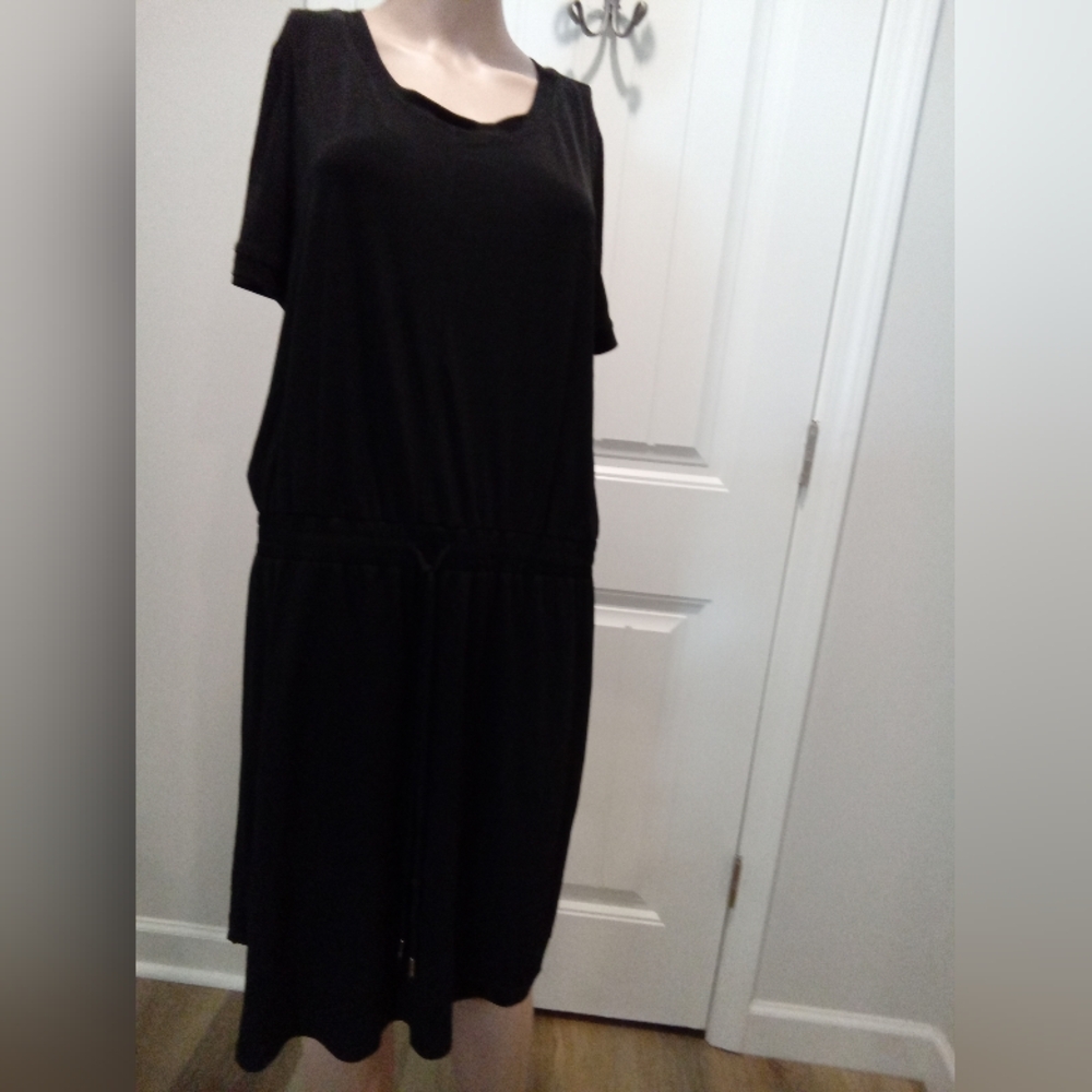 Calvin Klein Sz 12 Black Short Sleeve Vneck Draw String Waist Midi Dress